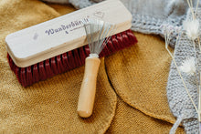 Lade das Bild in den Galerie-Viewer, Wunderbürste und Reinigungskamm
