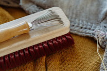 Lade das Bild in den Galerie-Viewer, Wunderbürste und Reinigungskamm