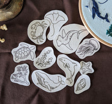 Lade das Bild in den Galerie-Viewer, Stickvorlage Meerestiere vorgezeichnet