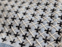 Lade das Bild in den Galerie-Viewer, Sashiko Stick & Stitch Aufkleber