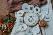 Lade das Bild in den Galerie-Viewer, 9 ausgeschnittene Vorlagen für Käfer Stickereien