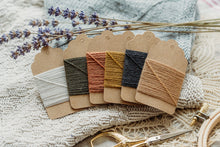 Lade das Bild in den Galerie-Viewer, Nr. 25 Stick &amp; Stopfgarn 6x6 Meter Merinowolle
